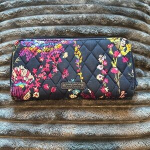 Vera Bradley Midnight Wild Flowers Accordion Wallet